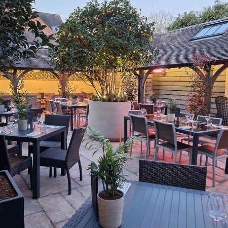 The Lion Hotel Brewood Экстерьер фото